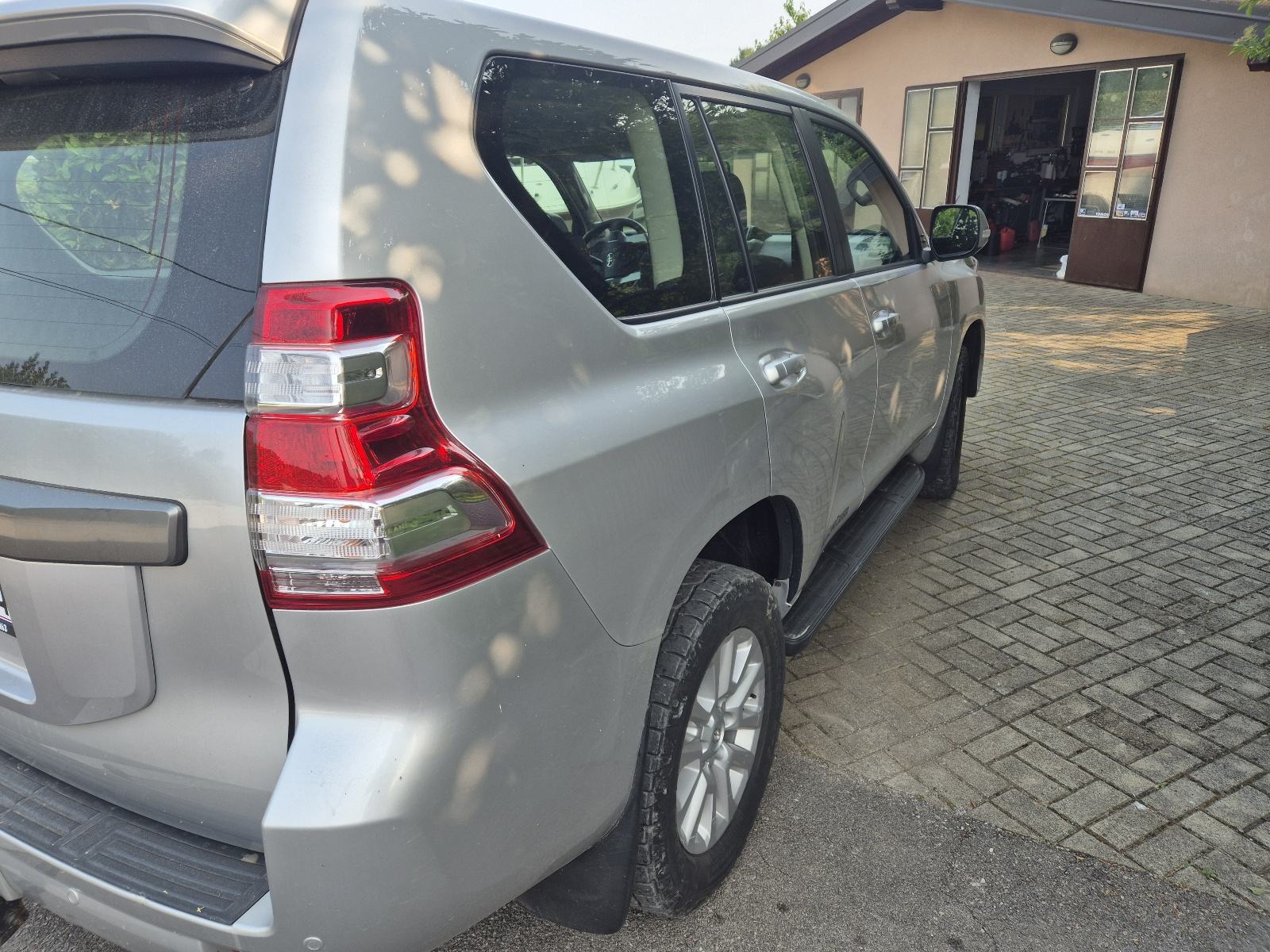 Toyota Land Cruiser Land Cruiser 2,8 D-4D, fotografija 16