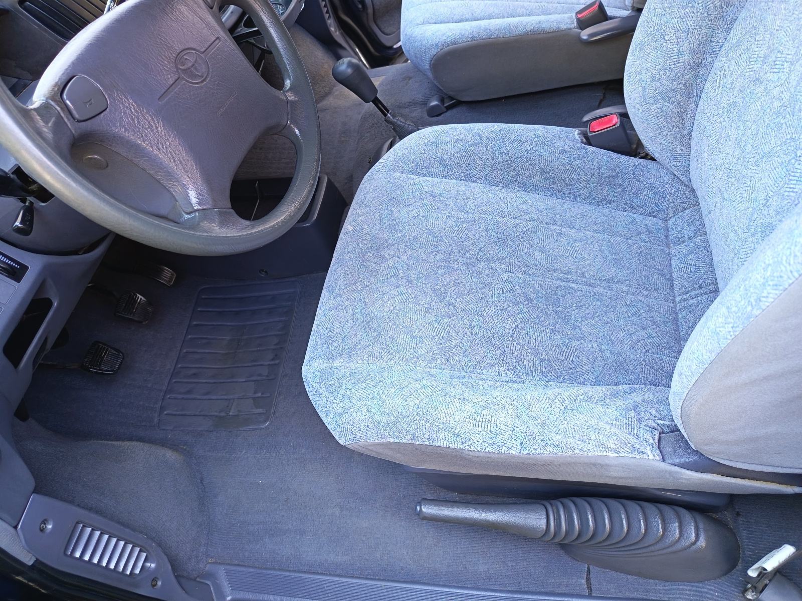 Toyota Previa XE 2.4 16V, fotografija 14