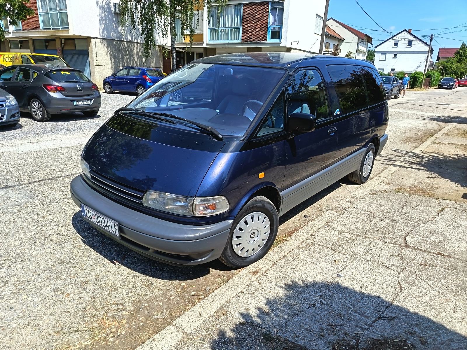 Toyota Previa XE 2.4 16V, fotografija 3