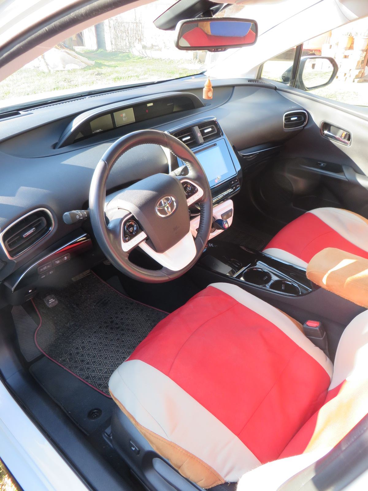 Toyota Prius 1,8 automatik, pogled izvana - slika 5