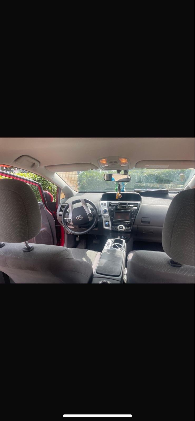Toyota Prius 1,8 VVT-i automatik, fotografija 3