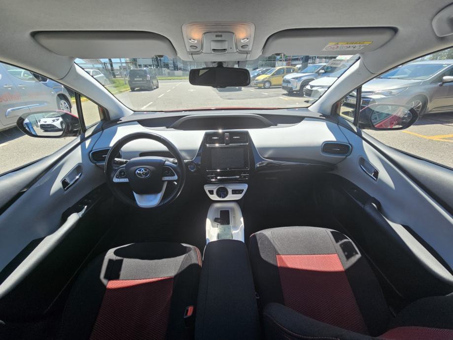 Toyota Prius Plug-in 1,8 VVT-i, fotografija 14
