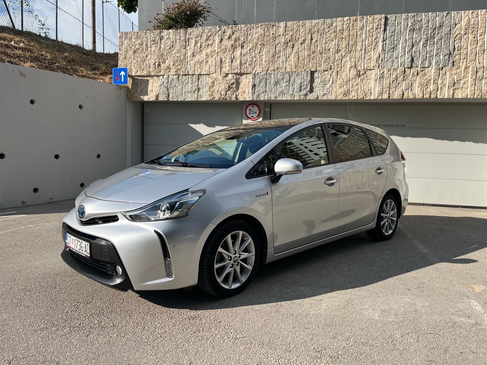 Toyota Prius Prius 1 8 VVT i Automatik 2018 God toyota-prius-prius-1-8-vvt-i-automatik-2018-god
