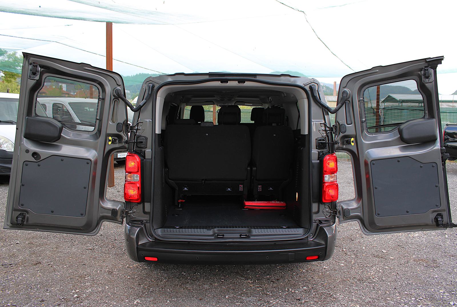 Toyota Proace Verso Business XL 2.0D avt.-9sed.-3x klima-KAMERA, fotografija 17