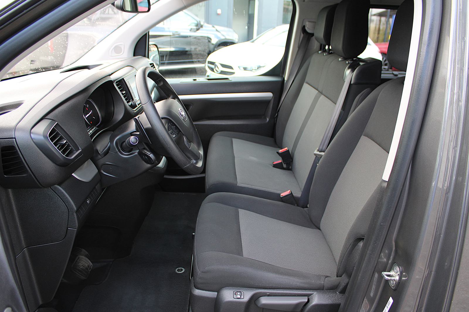 Toyota Proace Verso Business XL 2.0D avt.-9sed.-3x klima-KAMERA, fotografija 12