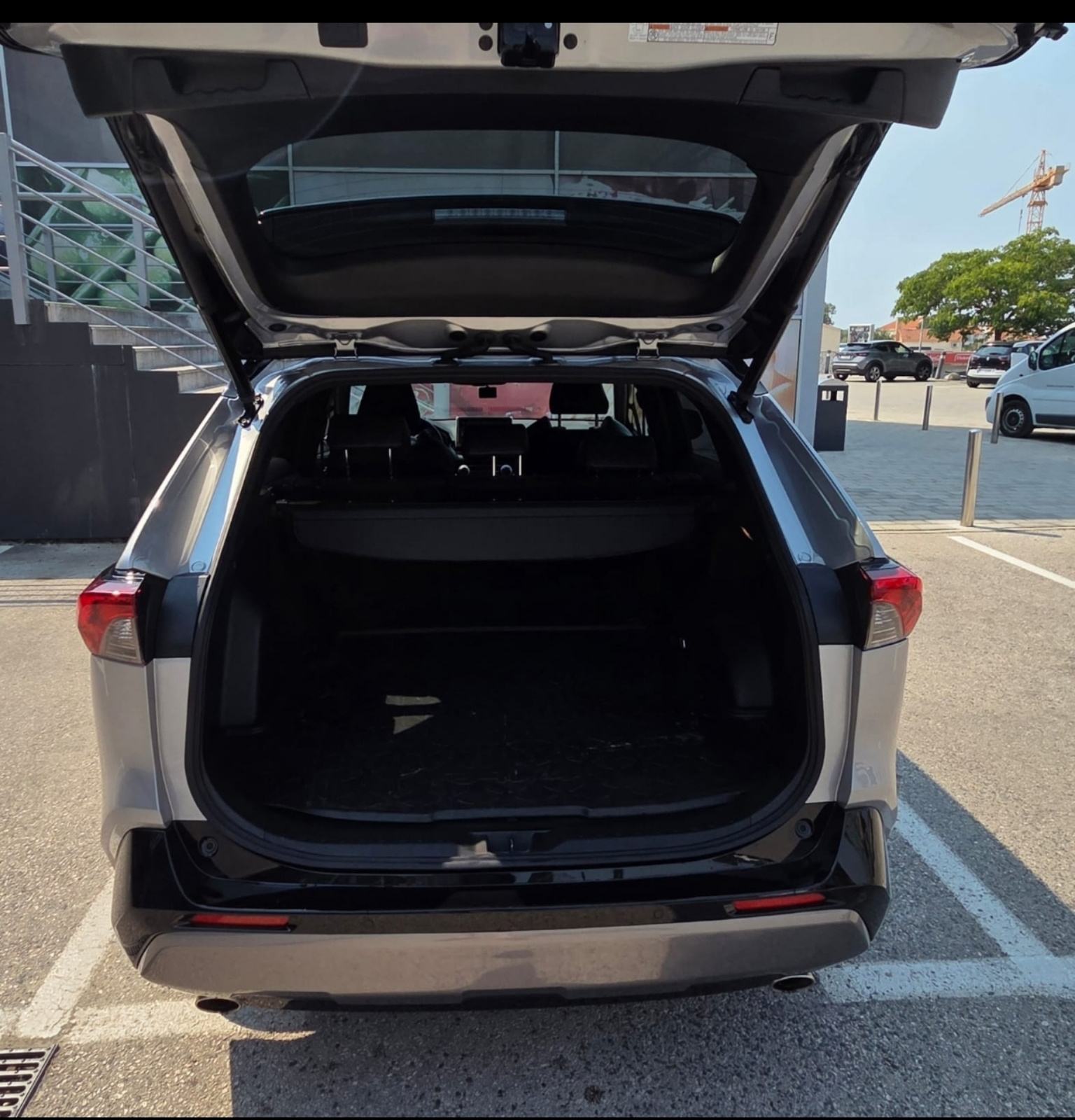 Toyota Rav 4, Hibrid, sivi metalik, fotografija 4