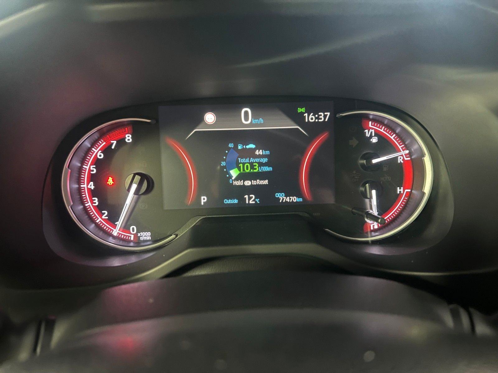Toyota RAV4 2,0 175KS CVT LUXURY COMFORT ACC LED KAMERA APPLE 1.VL., fotografija 16