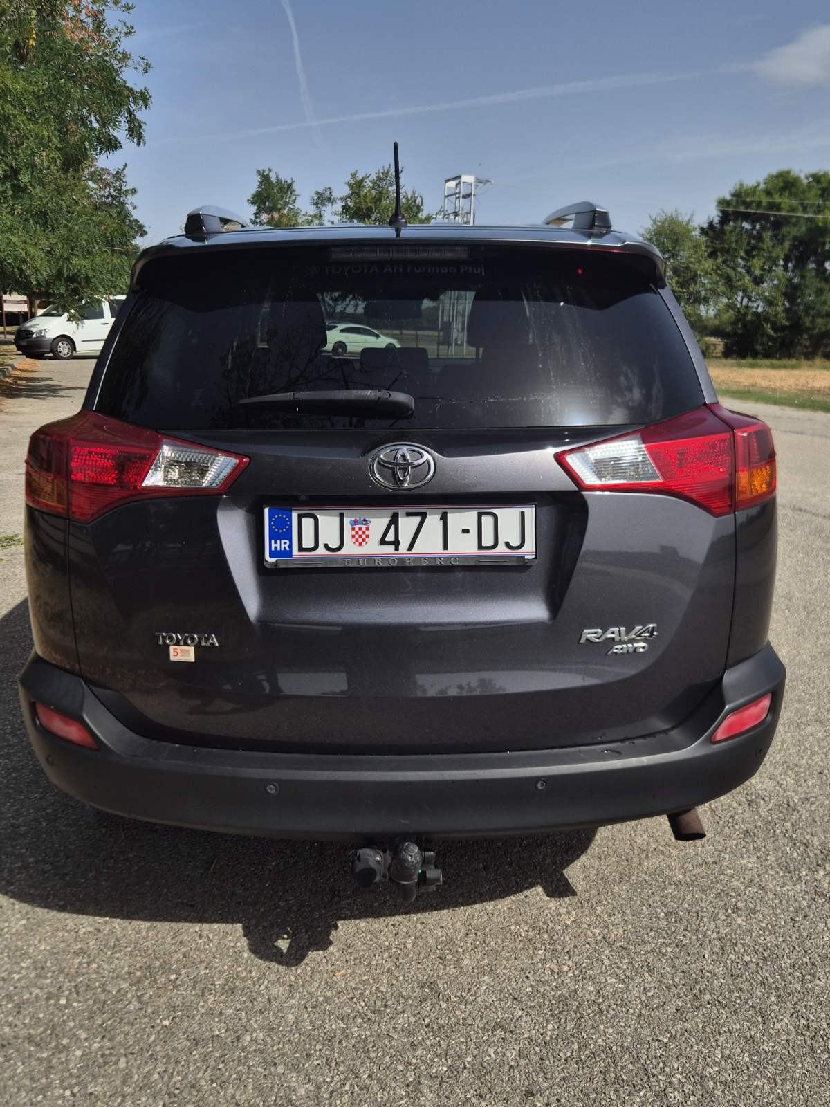 Toyota RAV4 2,0 4x4 automatik, fotografija 9