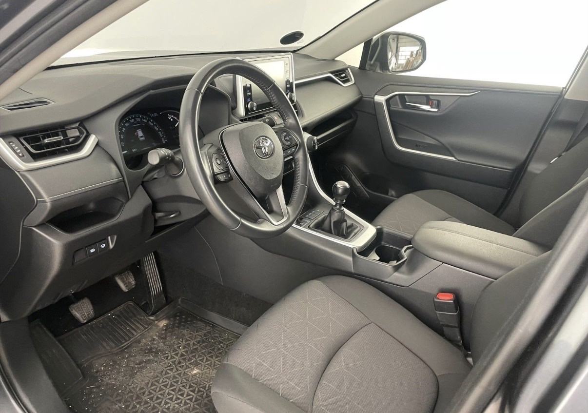 Toyota RAV4 2,0 - 57.000KM - KAMERA - GRIJANJE SJEDALA - LEASING, fotografija 7