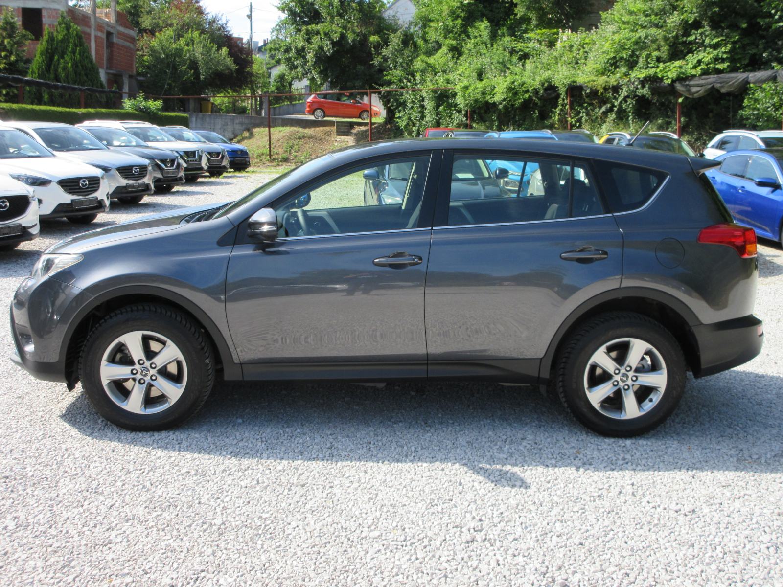 TOYOTA RAV4 2,0 D-4D NAVIGACIJA,KAMERA,TEMPOMAT,EL.PAKET,ALU 17 !!!, fotografija 8