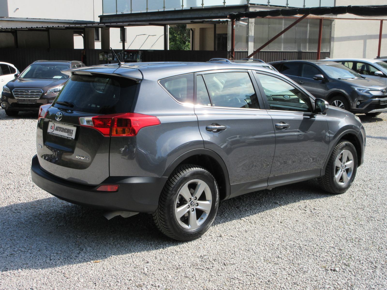 TOYOTA RAV4 2,0 D-4D NAVIGACIJA,KAMERA,TEMPOMAT,EL.PAKET,ALU 17 !!!, fotografija 4