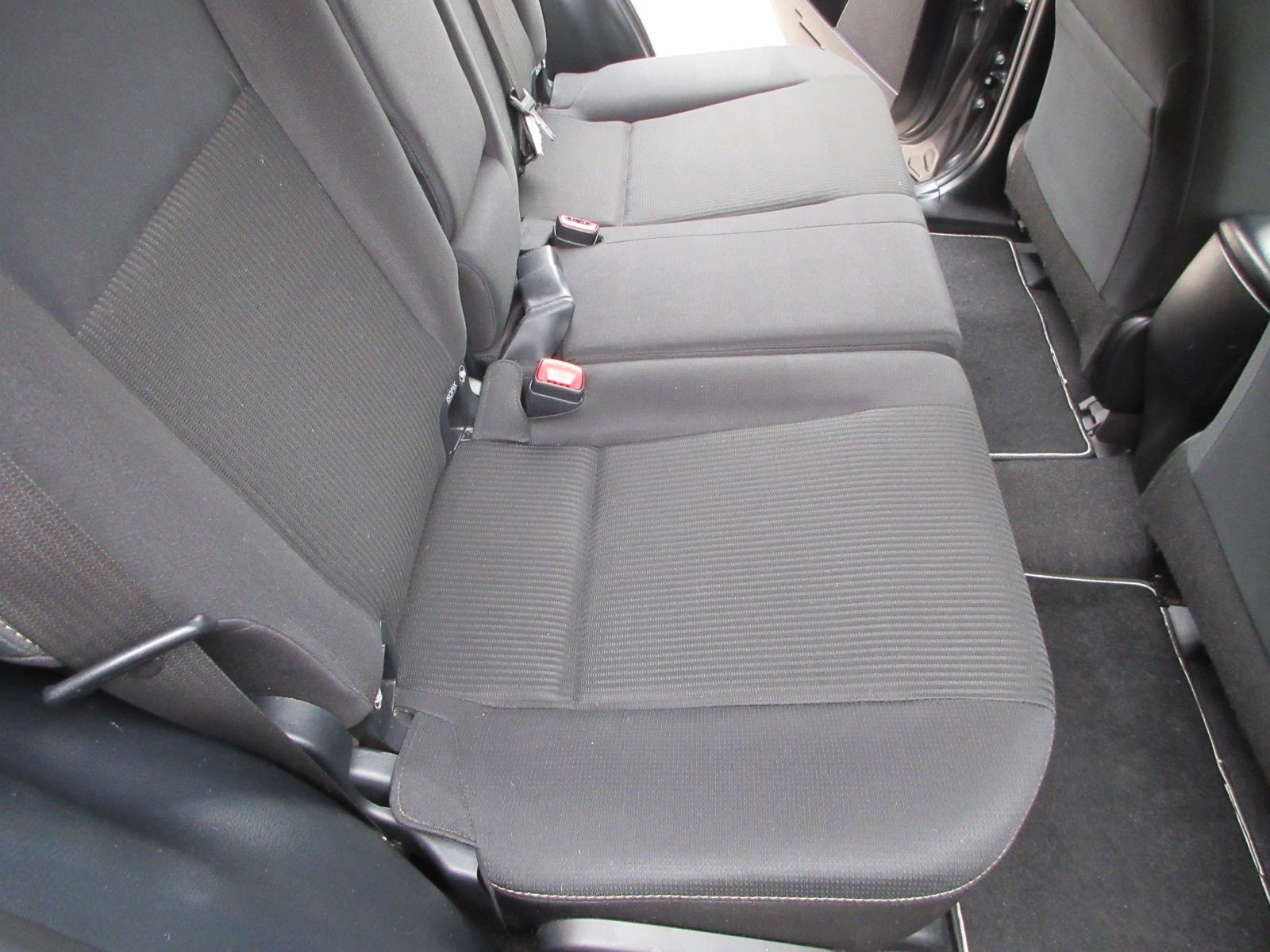 TOYOTA RAV4 2,0 D-4D NAVIGACIJA,KAMERA,TEMPOMAT,EL.PAKET,ALU 17 !!!, fotografija 13