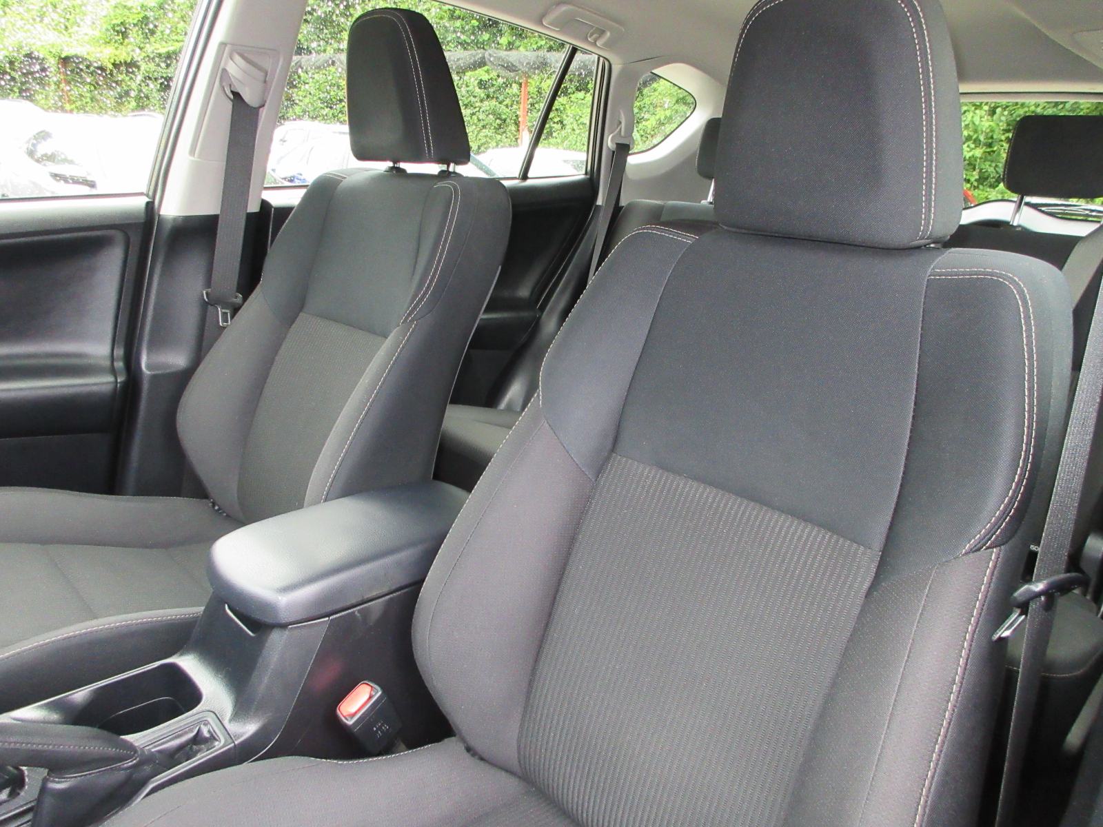 TOYOTA RAV4 2,0 D-4D NAVIGACIJA,KAMERA,TEMPOMAT,EL.PAKET,ALU 17 !!!, fotografija 10