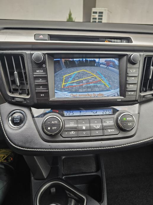 Toyota RAV4 2,0 D-4D, pogled izvana - slika 1
