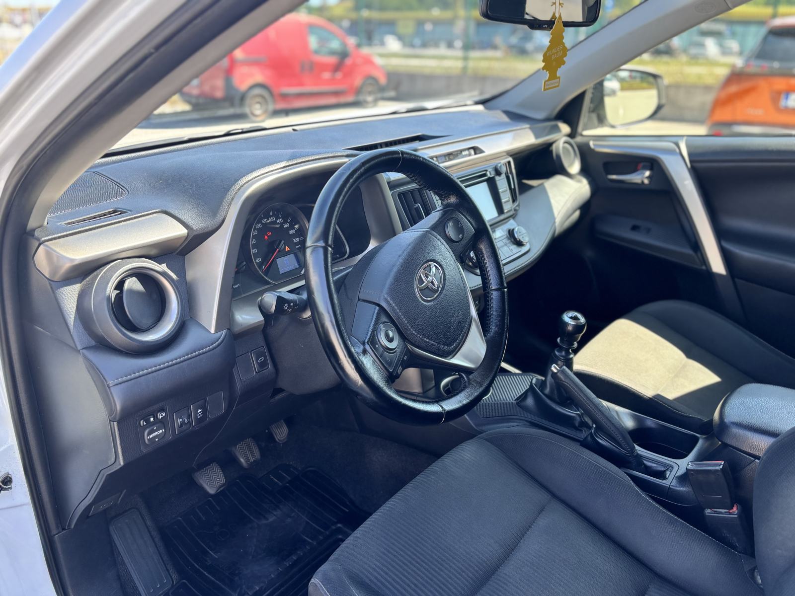 Toyota RAV4 2,0 D-4D, fotografija 10