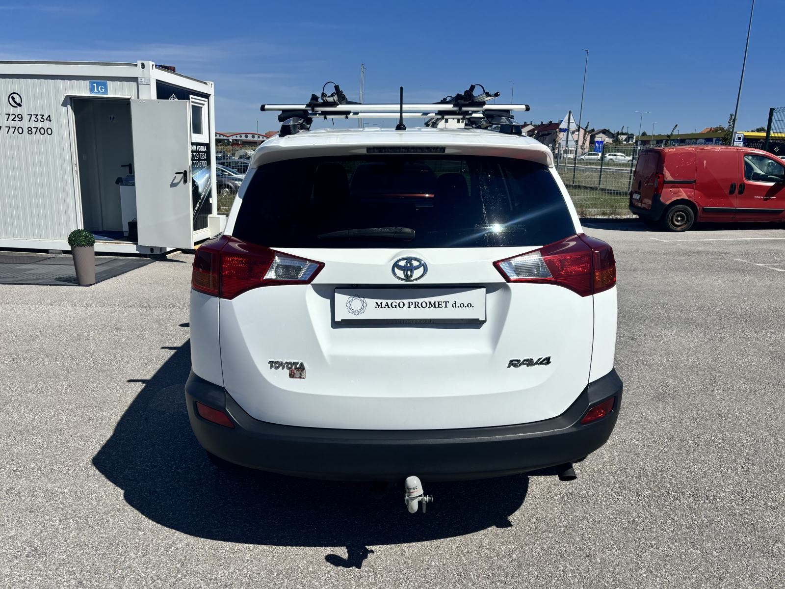 Toyota RAV4 2,0 D-4D, fotografija 6