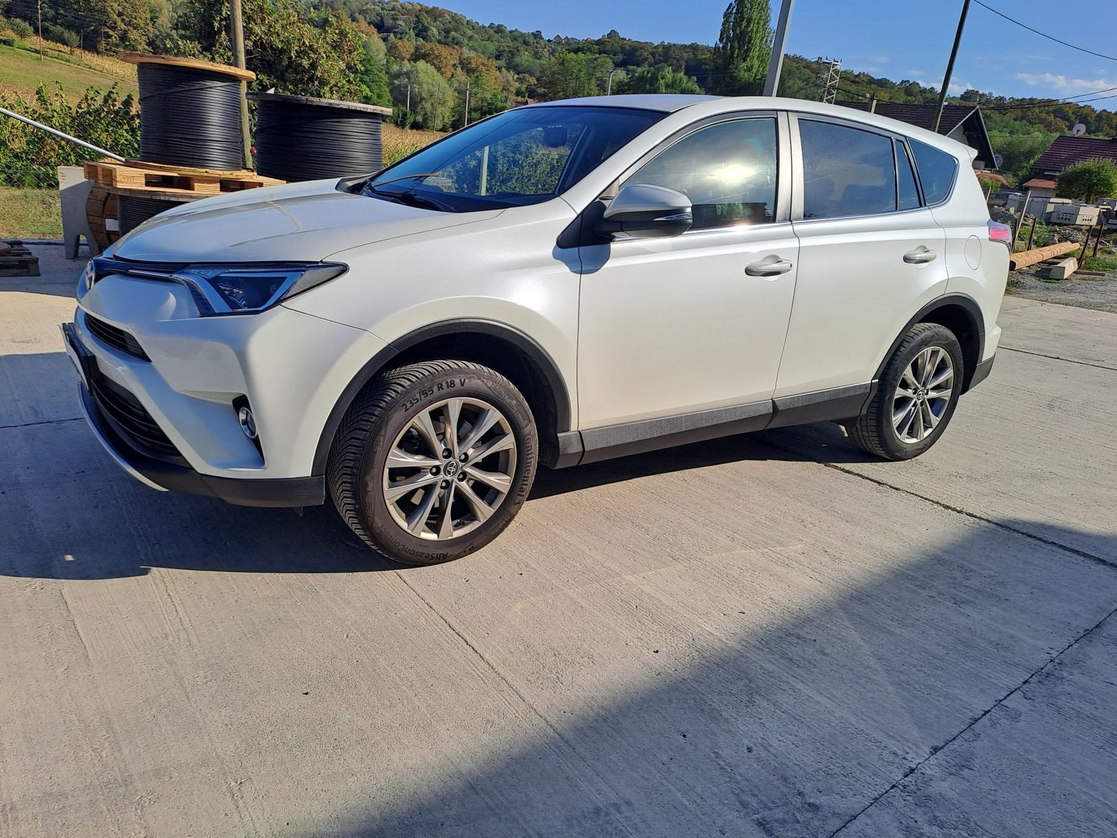 Toyota RAV4 2,0 D-4D, fotografija 18