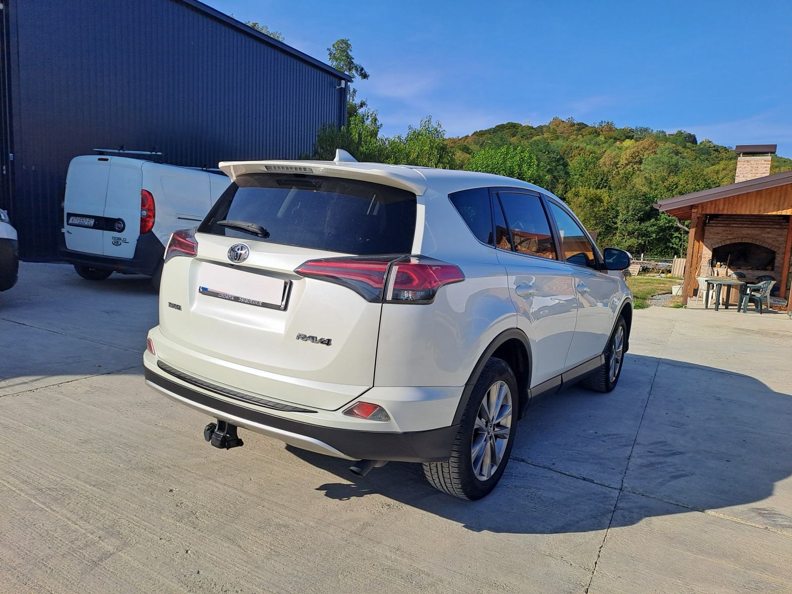 Toyota RAV4 2,0 D-4D, fotografija 19