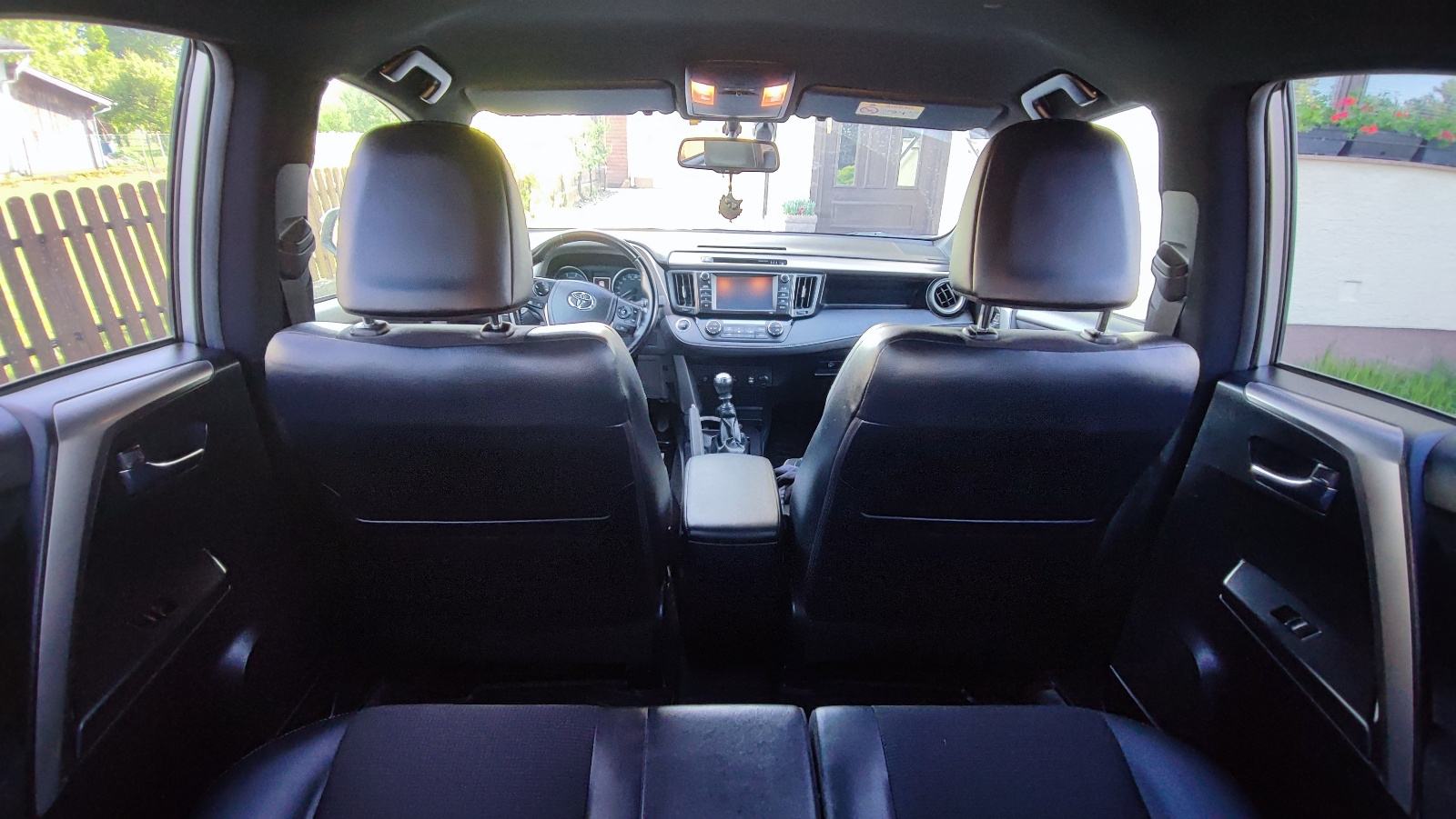Toyota RAV4 2,0 D-4D Style. 74.000km. Full LED. Navi, fotografija 12
