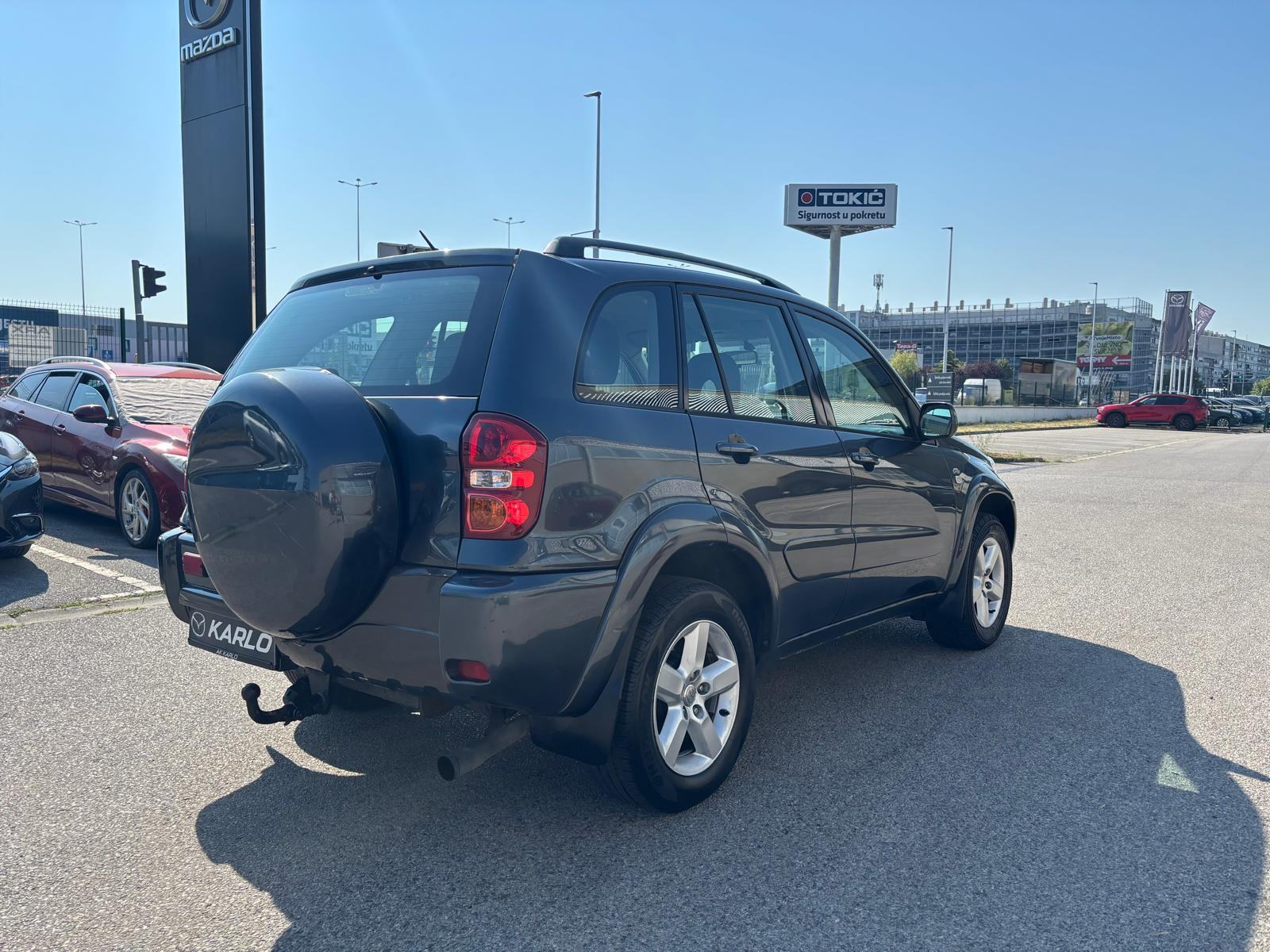 TOYOTA RAV4 2,0 D 4WD, fotografija 3