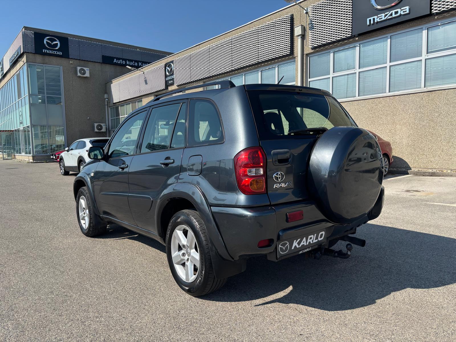 TOYOTA RAV4 2,0 D 4WD, fotografija 4