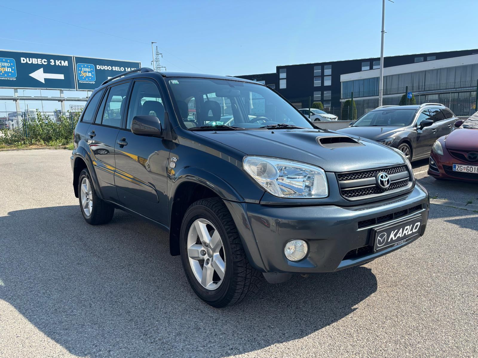 TOYOTA RAV4 2,0 D 4WD, fotografija 2
