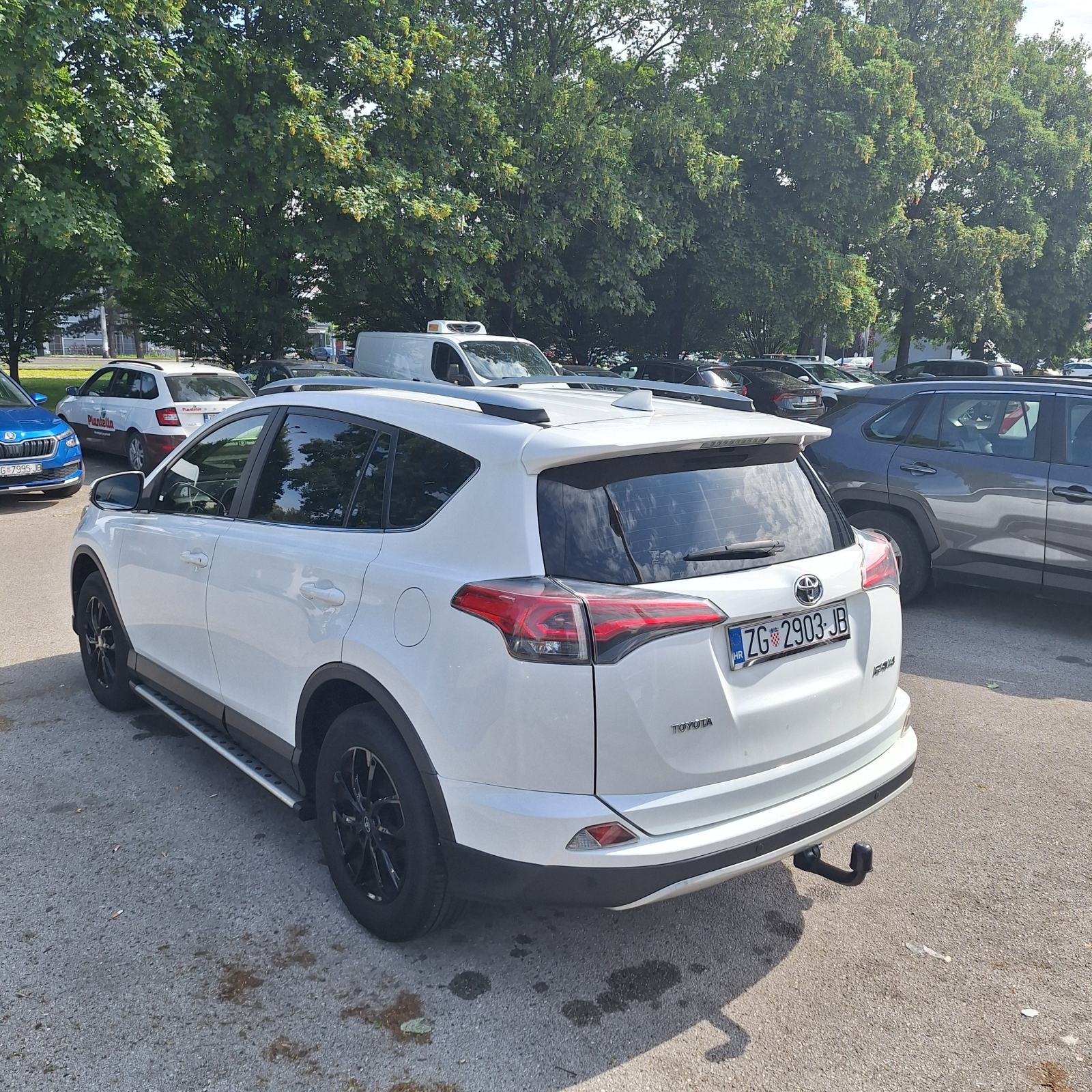 Toyota RAV4 2,0 diesel, 143 KS, odlično stanje., fotografija 4