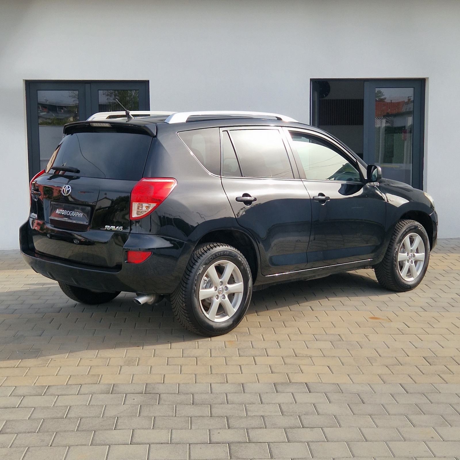 Toyota RAV4 2,0 VVT-i Automatik 4x4 •HR auto • 149.ooo km, fotografija 7