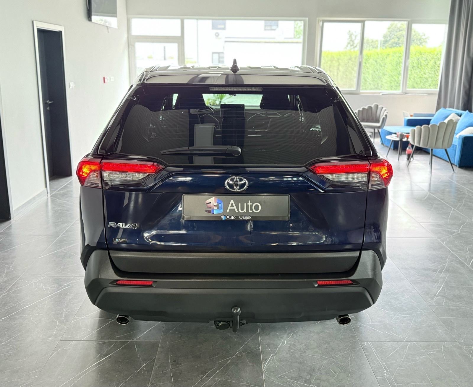 Toyota RAV4 2.0i 2WD•Led,ACC,Alu 17”,112000km,Jamstvo 5 g. •, fotografija 9