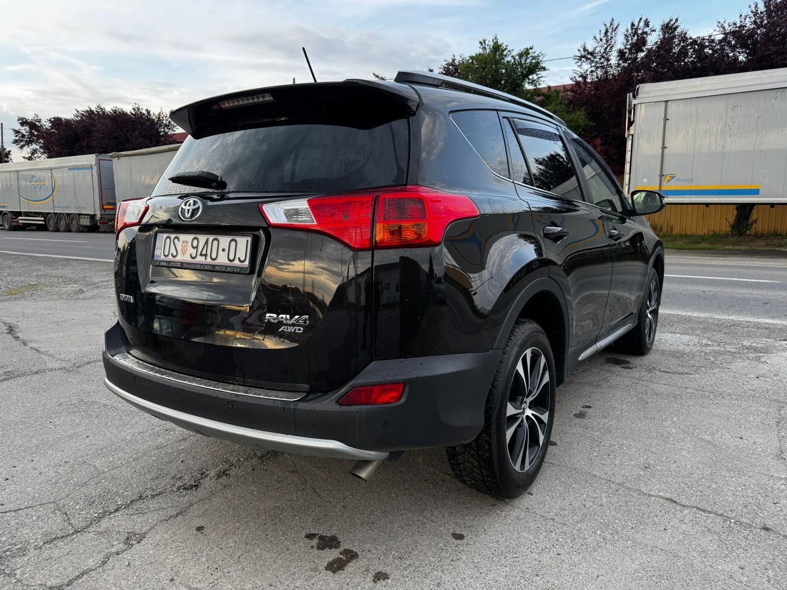 Toyota RAV4 2,2 automatik, servisna povijest, navi, alu, gr.sjedala, fotografija 4