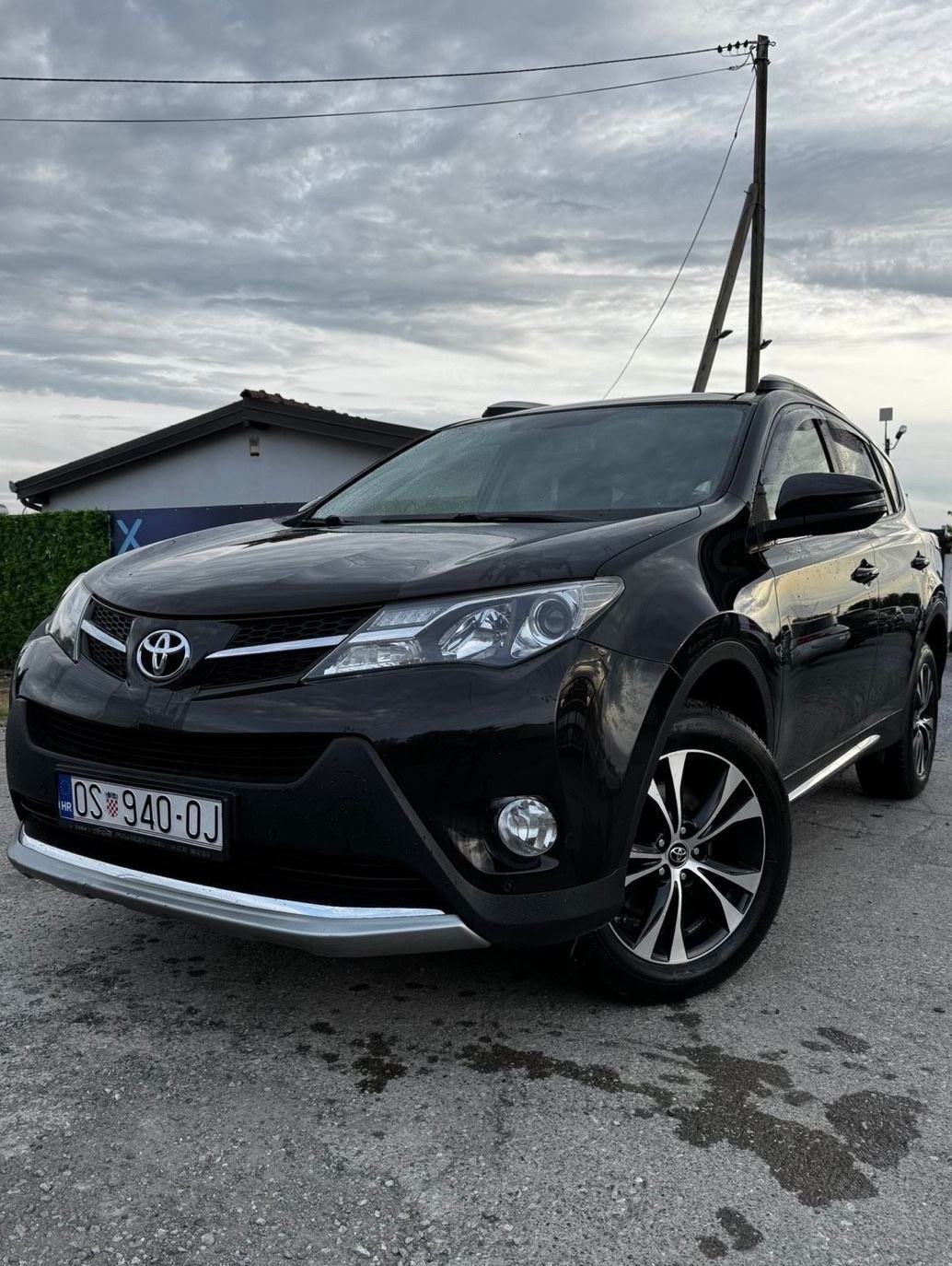 Toyota RAV4 2,2 automatik, servisna povijest, navi, alu, gr.sjedala, fotografija 1