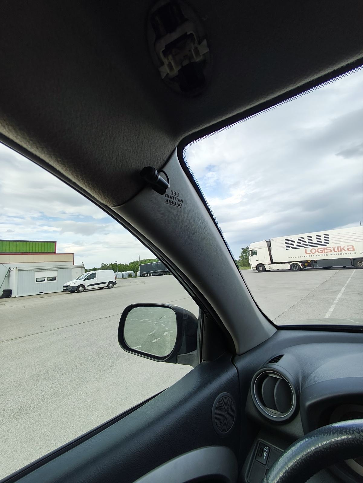 Toyota RAV4 2,2 D-4D, fotografija 19