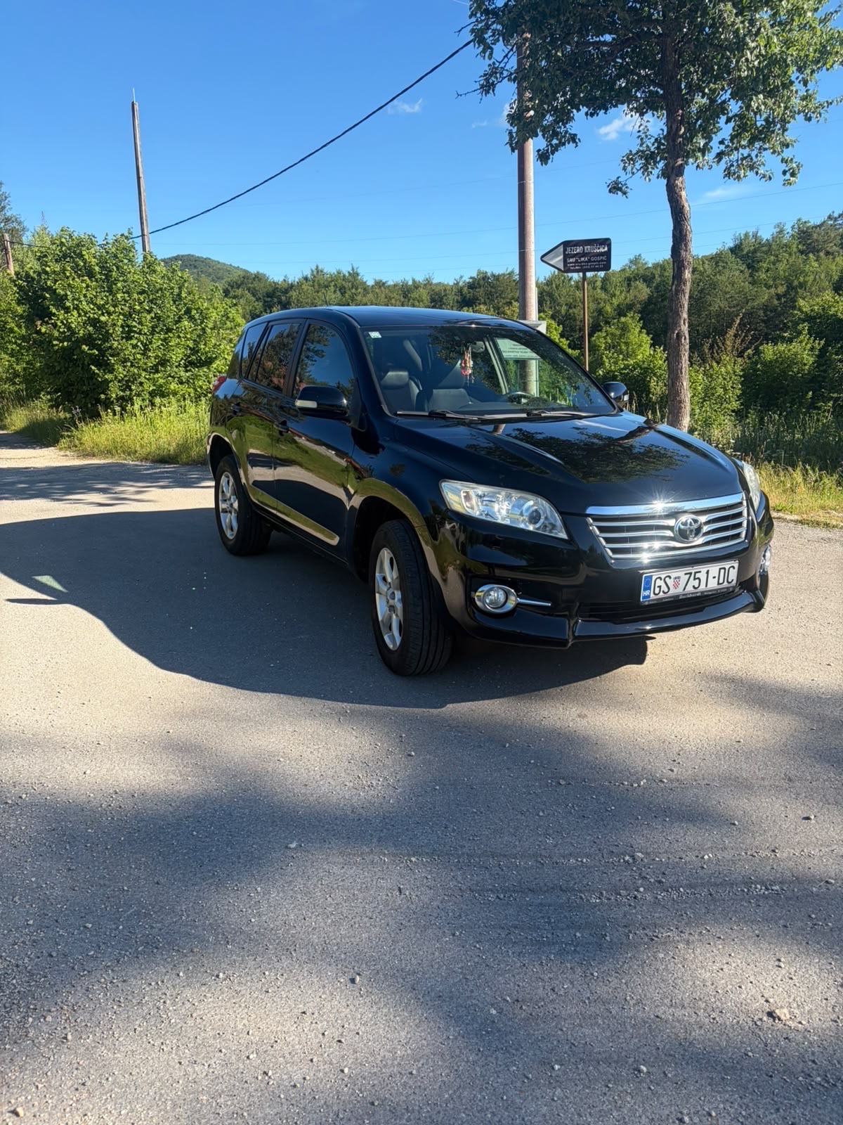 Toyota RAV4 2,2 D-4D, fotografija 8