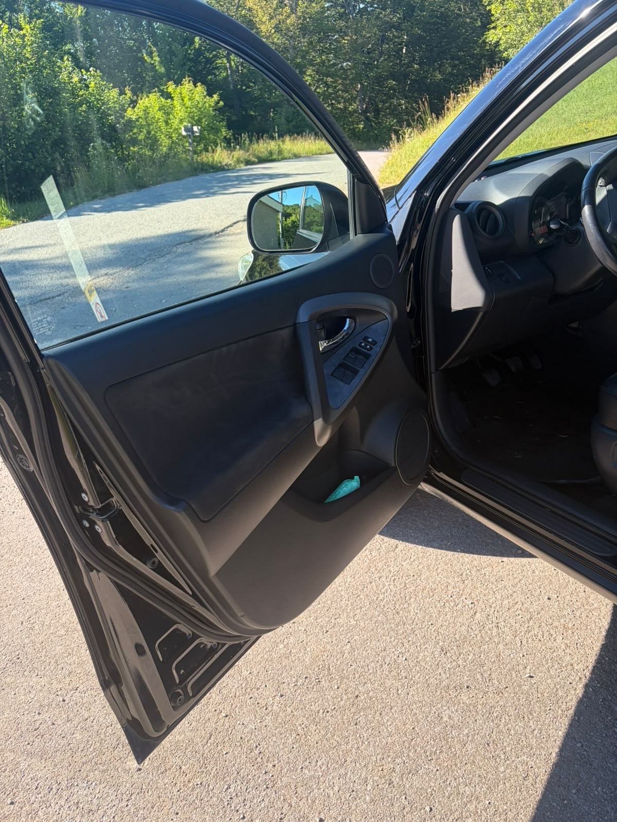 Toyota RAV4 2,2 D-4D, fotografija 12