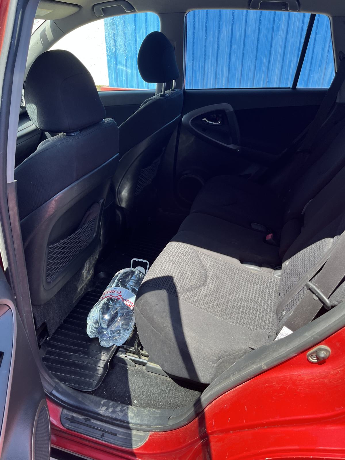 Toyota RAV4 2,2 D-4D, fotografija 6