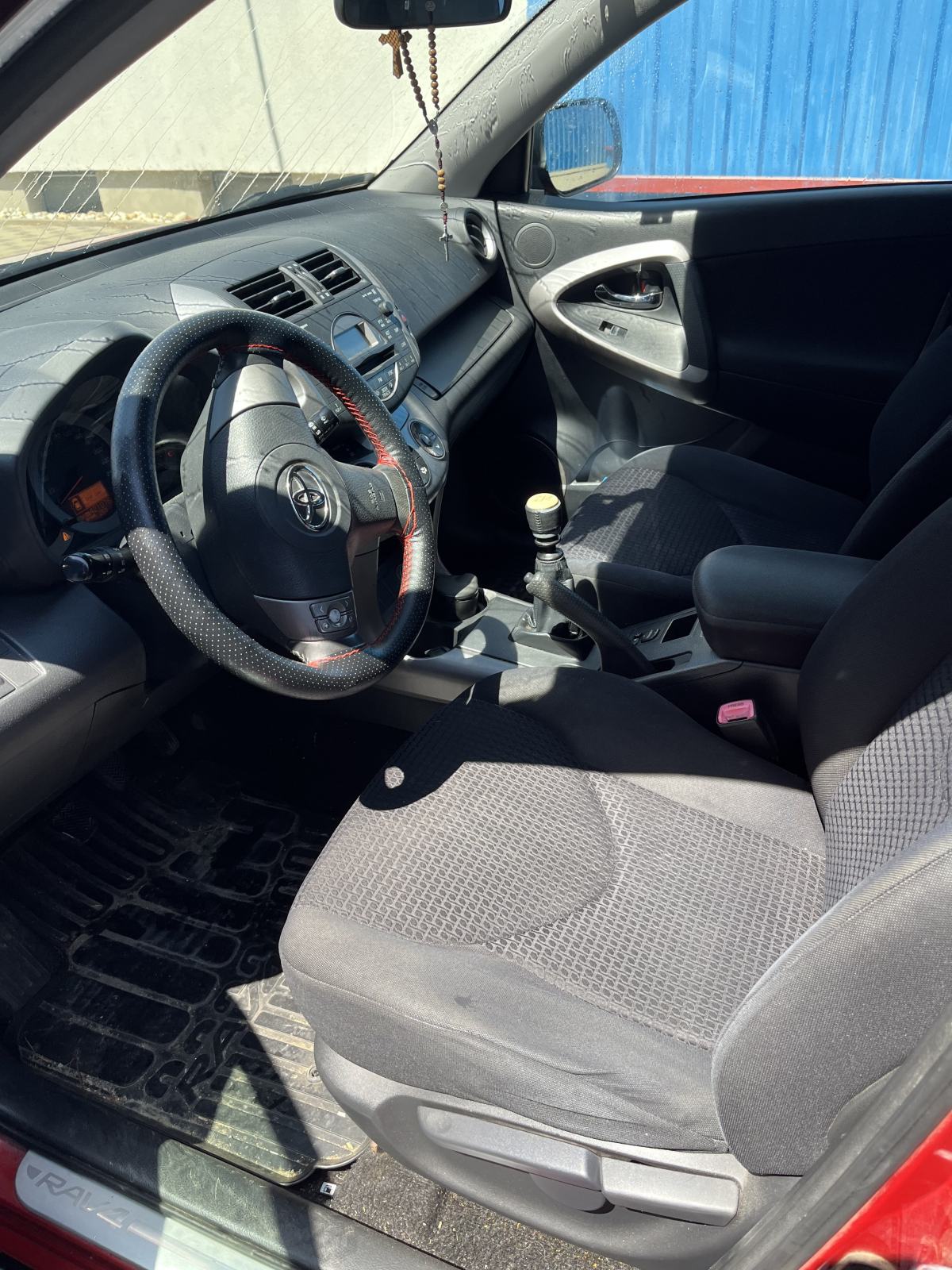 Toyota RAV4 2,2 D-4D, fotografija 7