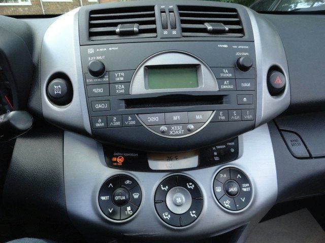 Toyota RAV4 2,2 D-4D X Sport, fotografija 4