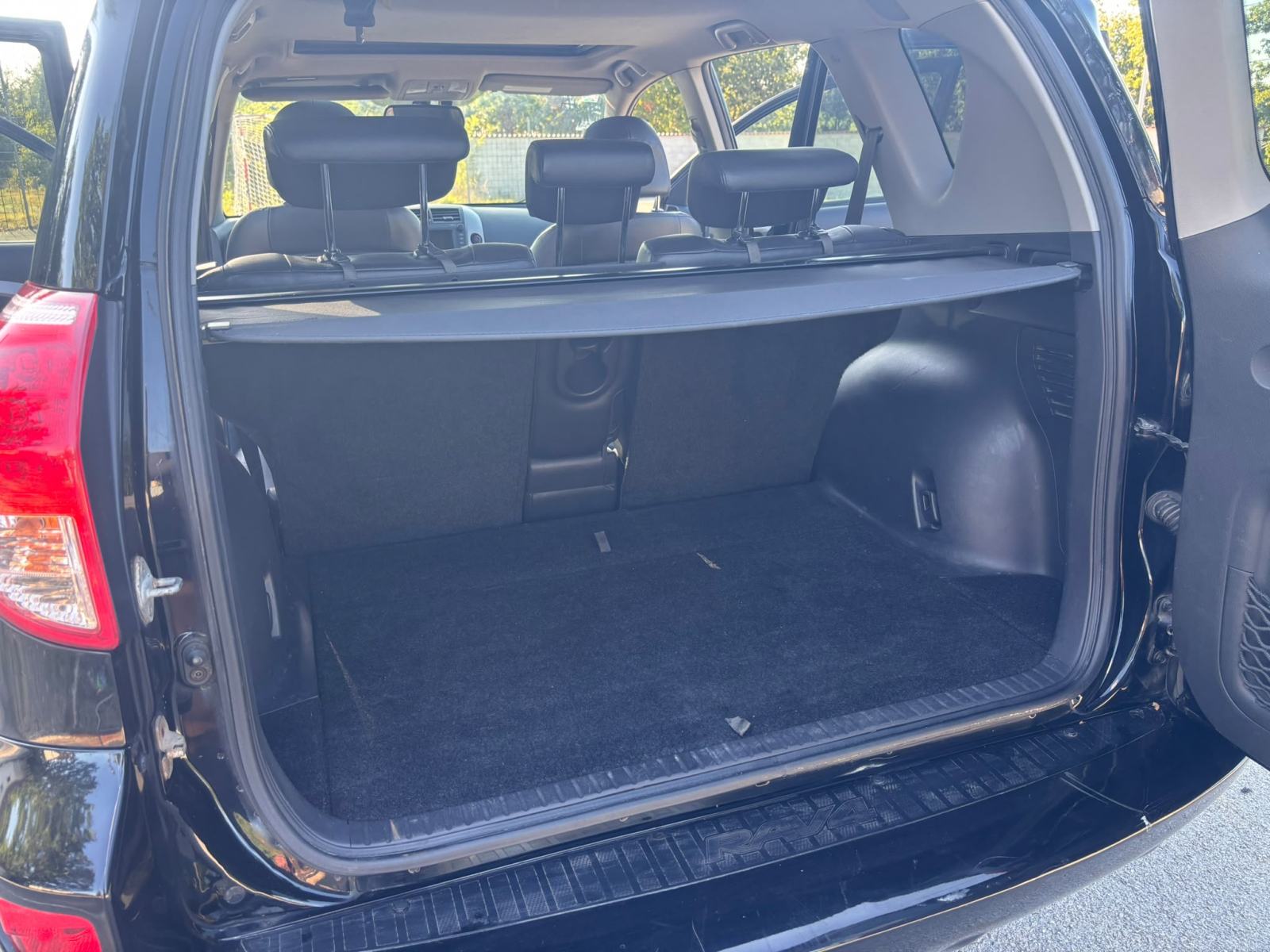 Toyota RAV4 2.2 D-CAT, fotografija 9