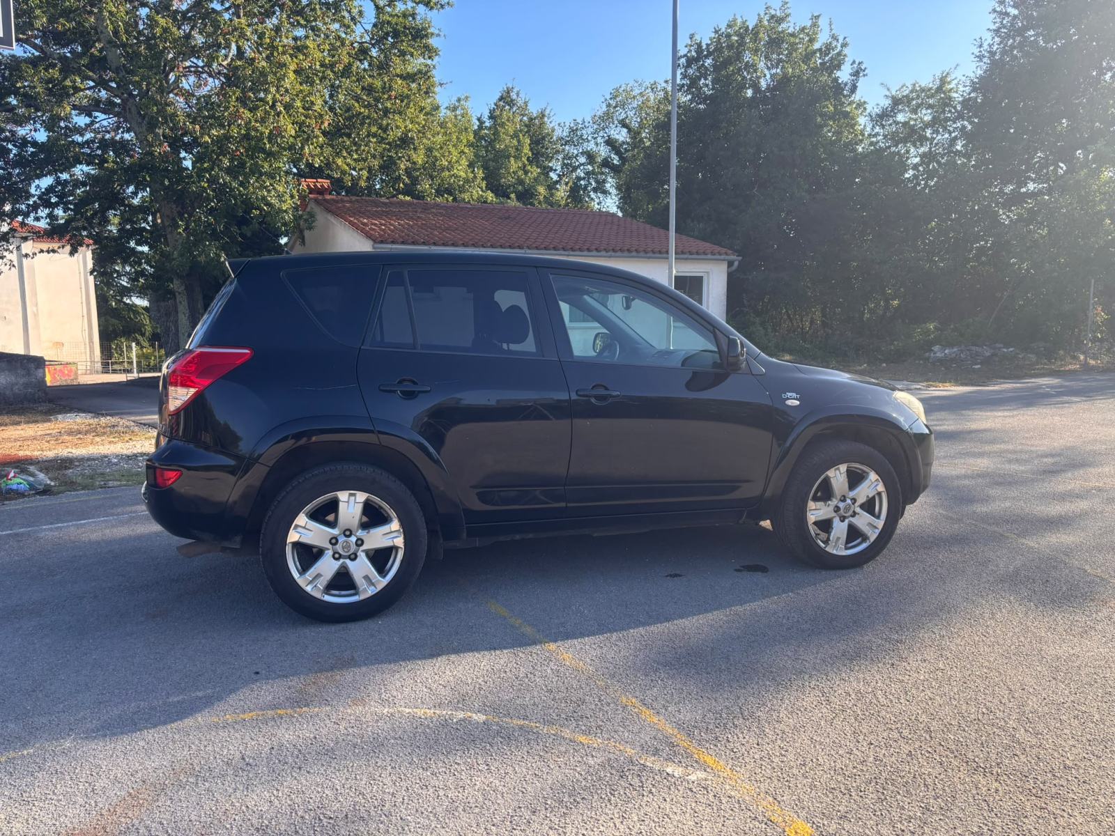 Toyota RAV4 2.2 D-CAT, fotografija 6