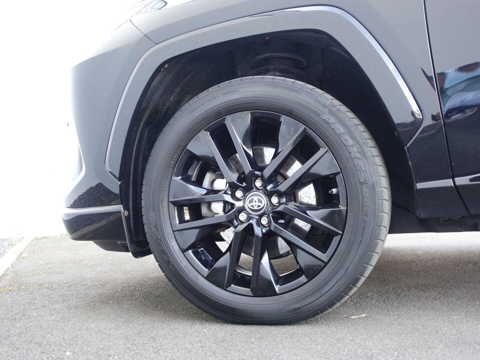 Toyota RAV4 2.5 (218 KS) Hybrid e-CVT Black Edition ACC LED KAMERA 360, fotografija 2