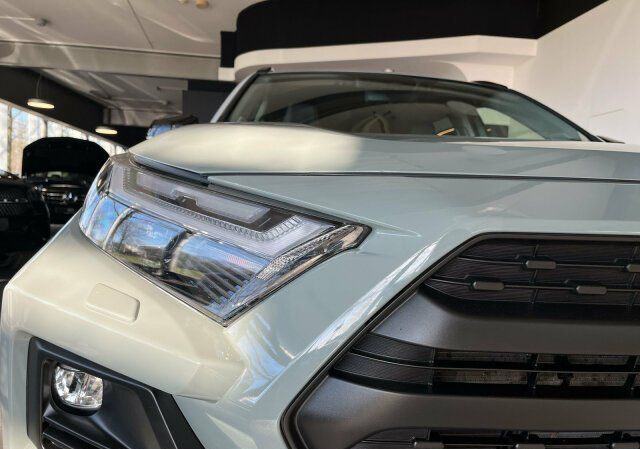 Toyota RAV4 2.5 (222 KS) Full Hybrid AWD-i eCVT ADVENTURE JBL! KAMERA, fotografija 3