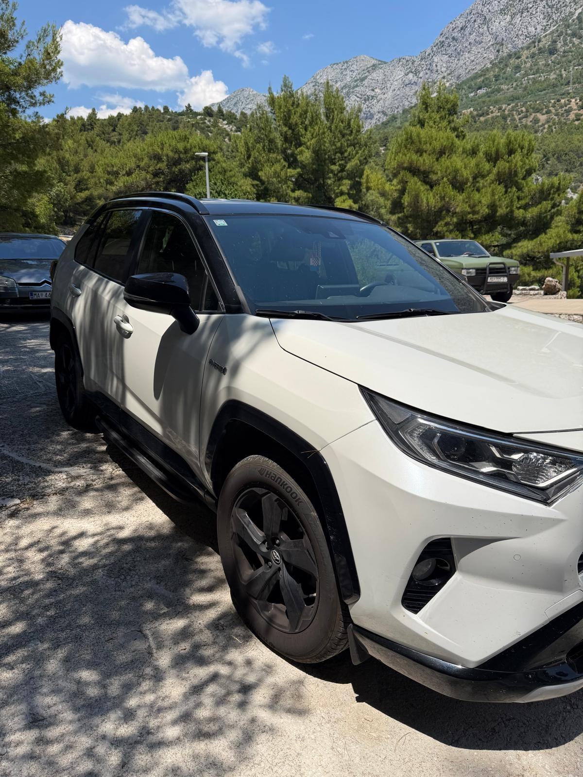 Toyota RAV4 2,5 automatik FULL OPREMA, fotografija 3