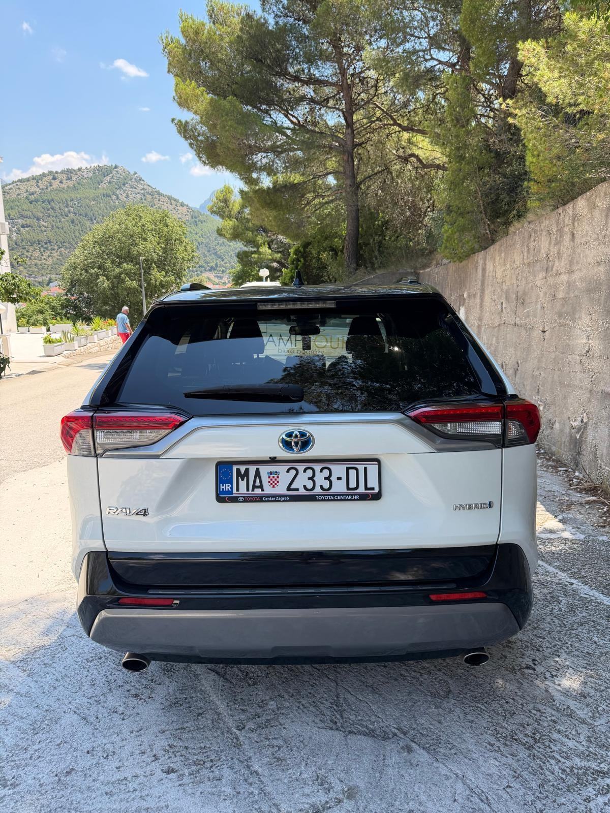 Toyota RAV4 2,5 automatik FULL OPREMA, fotografija 5