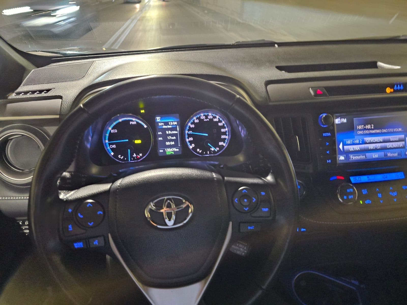 TOYOTA RAV4 2,5 HYBRID, 126TKM, HR AUTO, GARAŽIRAN, GARANCIJA 3G....., fotografija 14