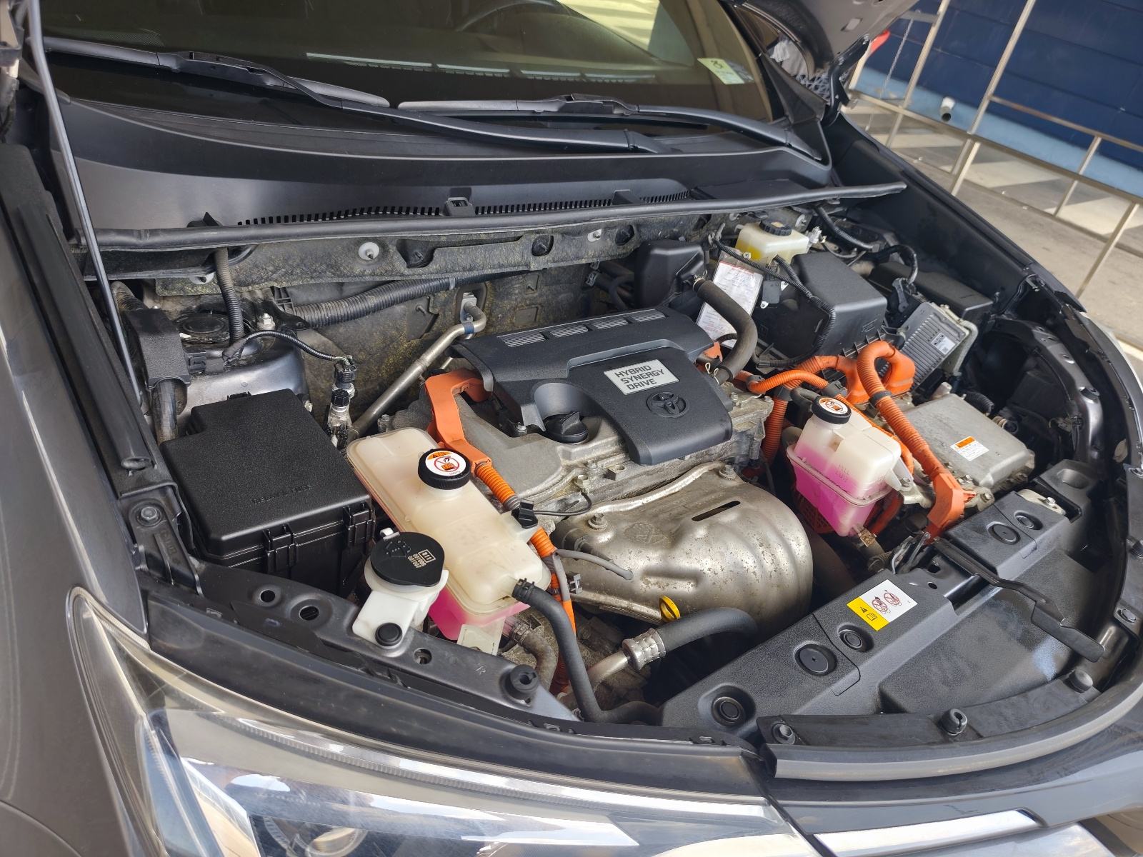 TOYOTA RAV4 2,5 HYBRID, 126TKM, HR AUTO, GARAŽIRAN, GARANCIJA 3G....., fotografija 15
