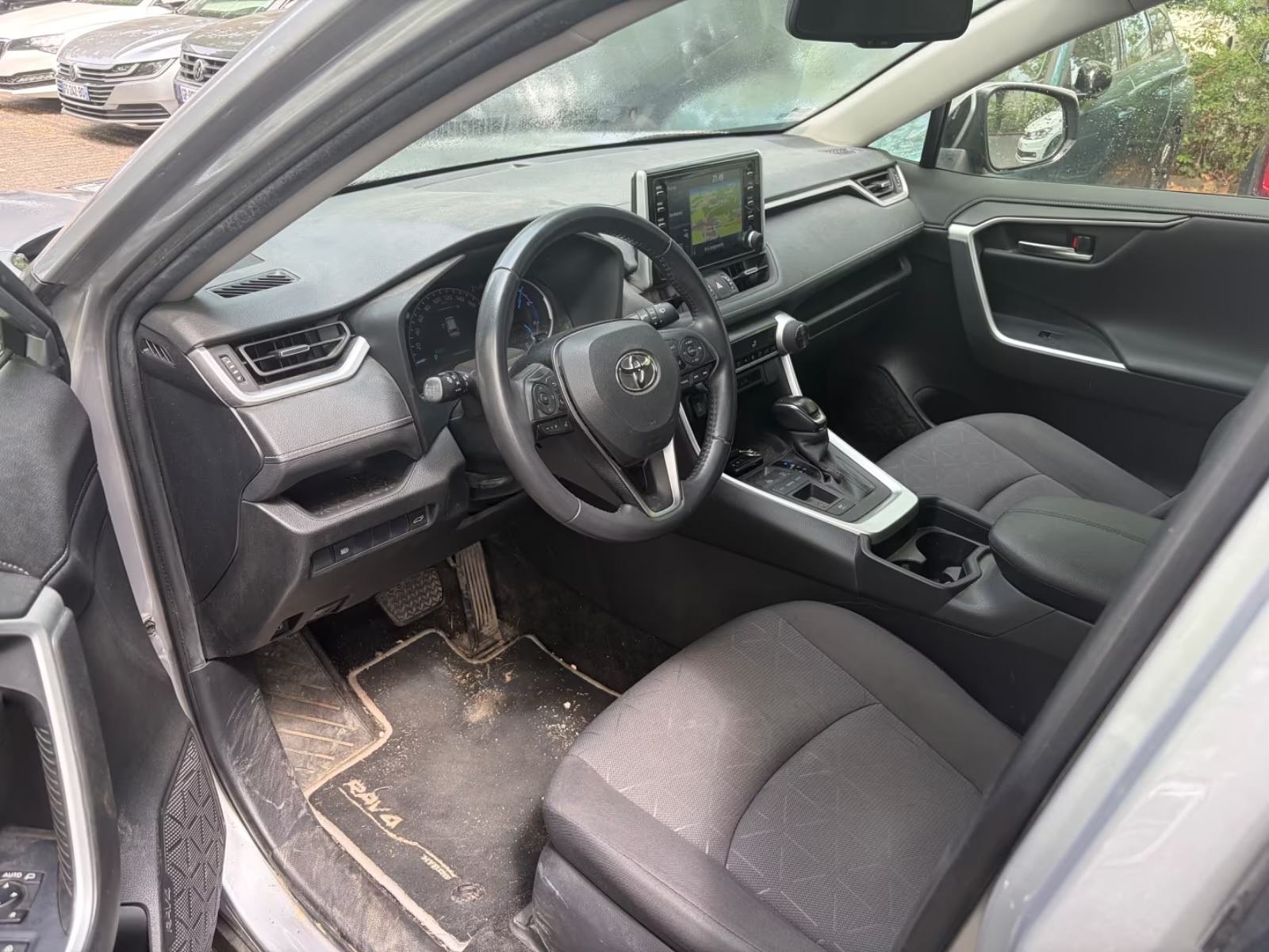 Toyota RAV4 2,5 automatik, fotografija 6