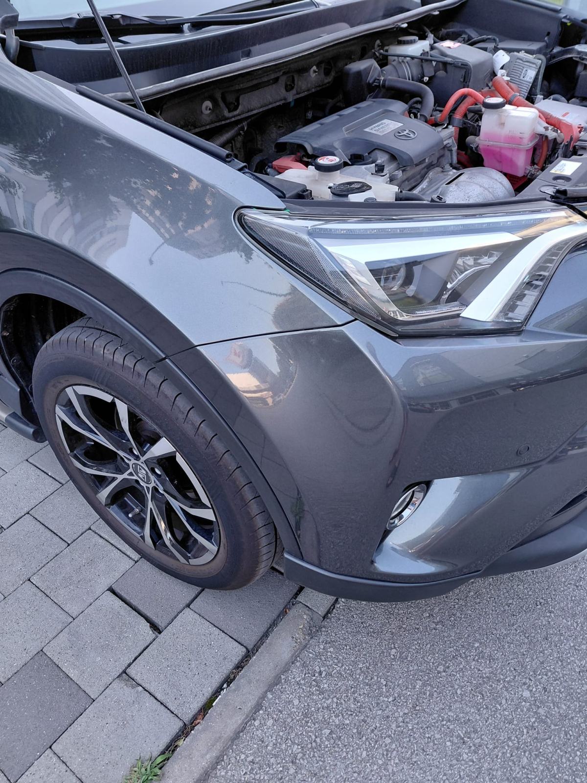 TOYOTA RAV4 2.5 HYBRID AUT. 197 KS • KOŽA • SUNROOF • KAMERA • NAVI, fotografija 10