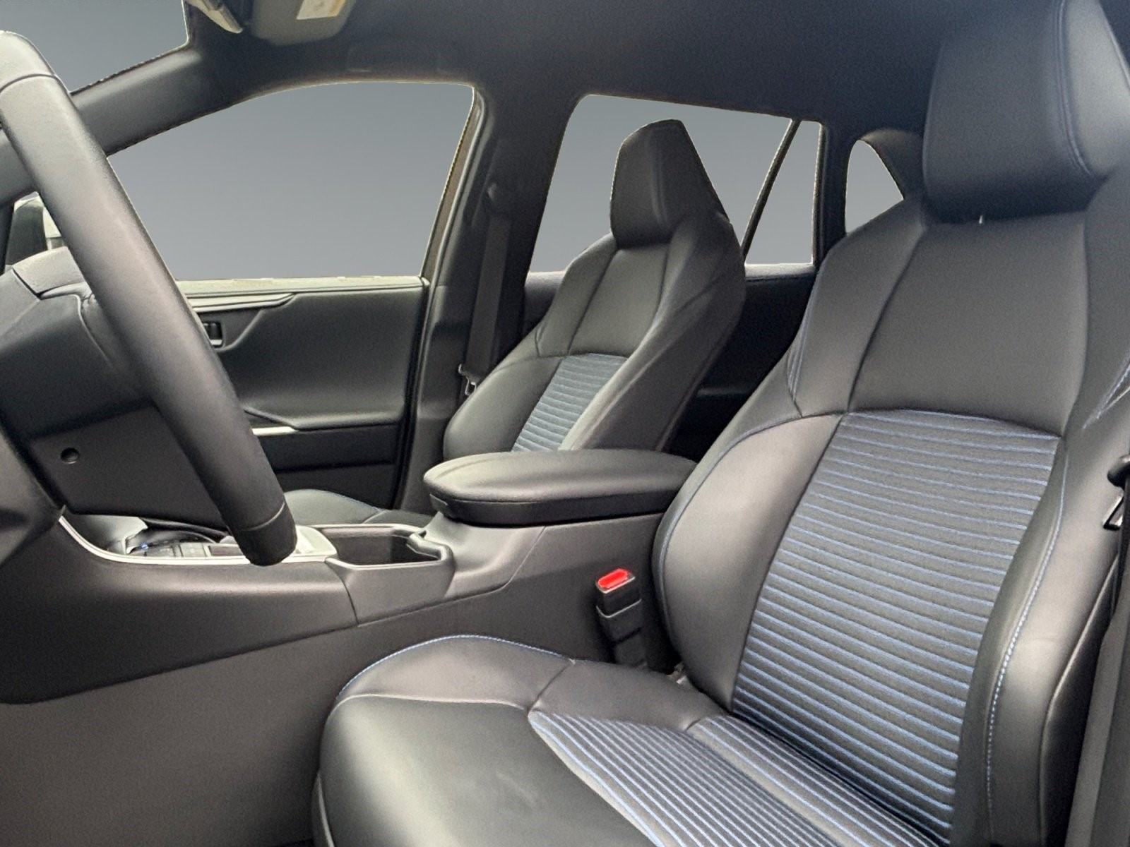 Toyota RAV4 2,5 HEV STYLE TECH *LEASING BEZ UČEŠĆA!, fotografija 12