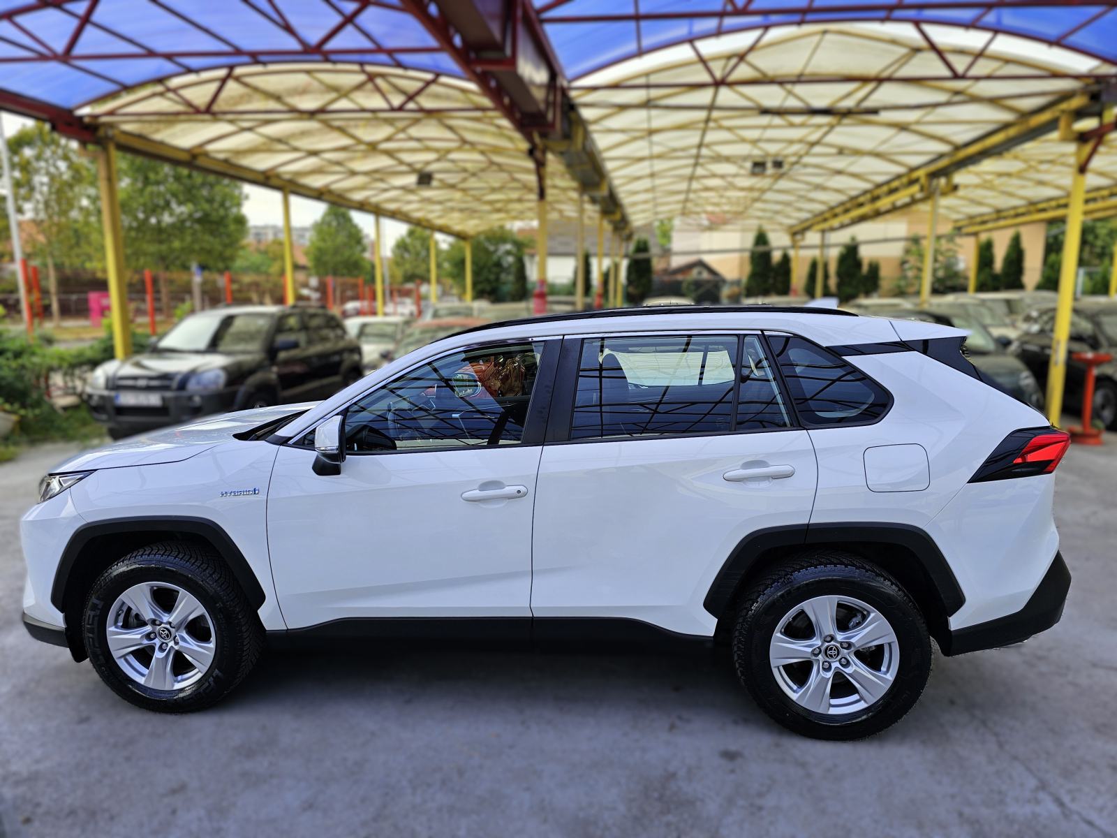 TOYOTA*RAV4*2.5 HYB-218KS*AUT*2021.G*KAMERA*NAVI*FULL LED*29980E, fotografija 7