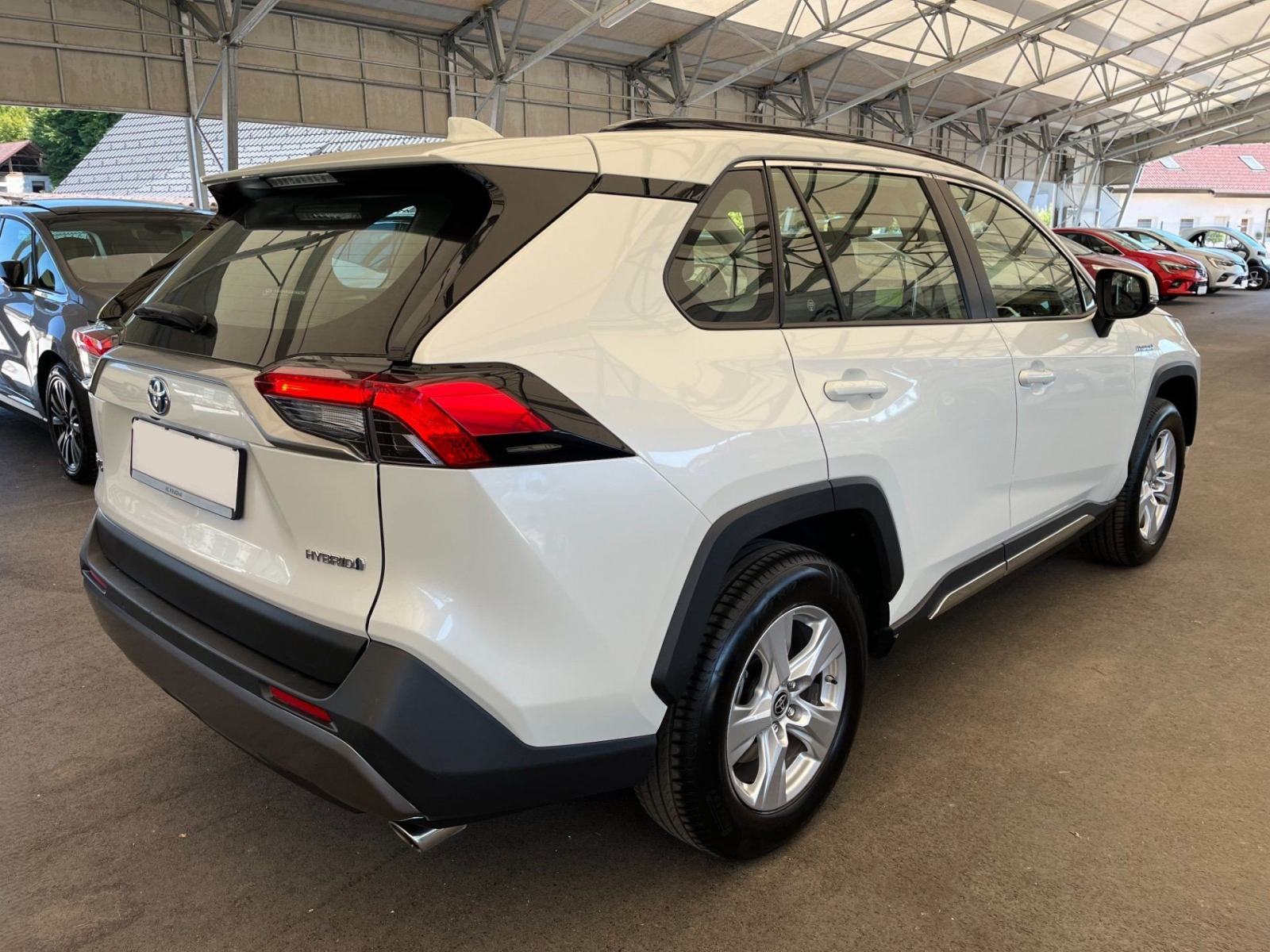 Toyota RAV4 2.5 Hybrid 218KS E-CVT Comfort, fotografija 5